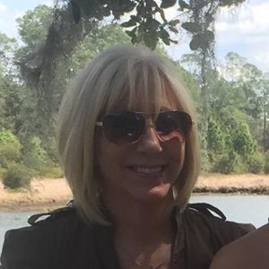 Meet your Posher, Vicki